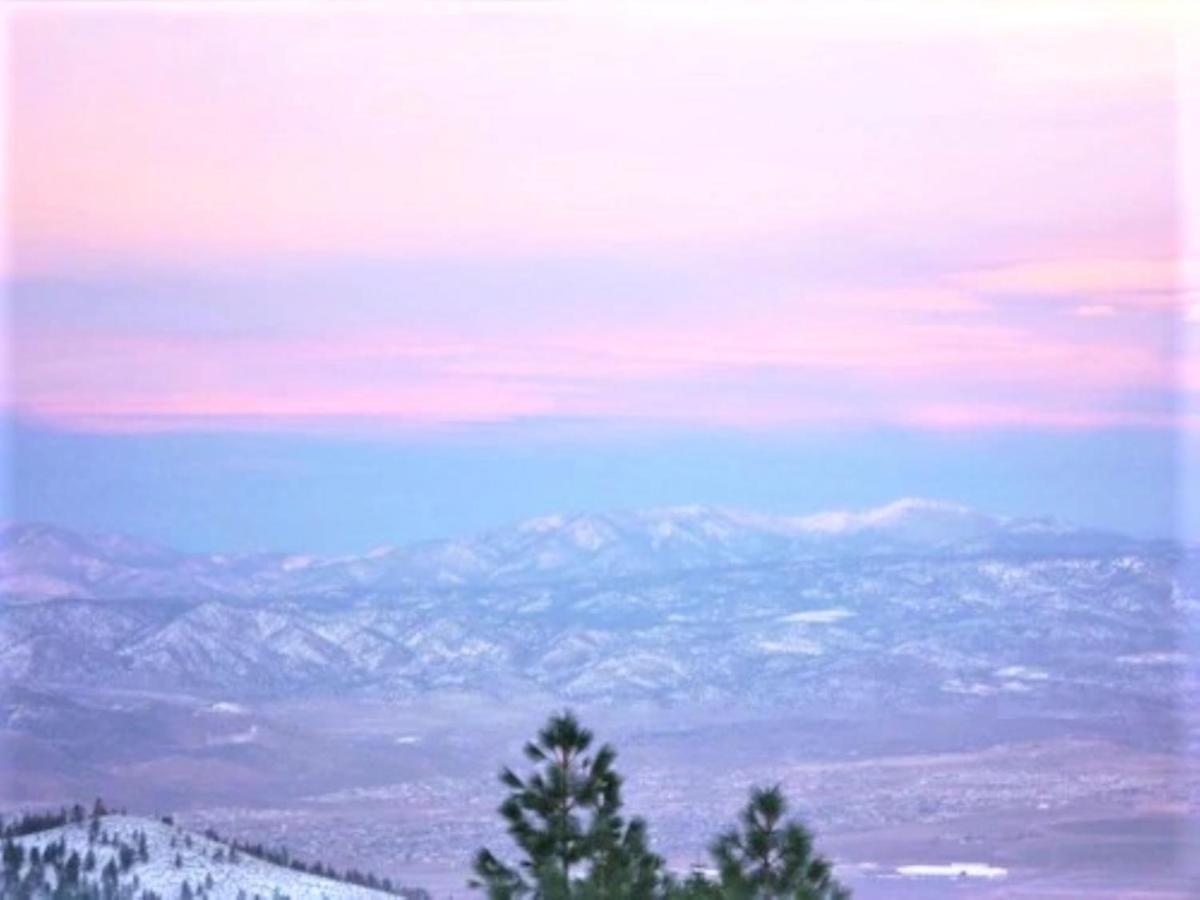 Tahoe Summit Village 3*