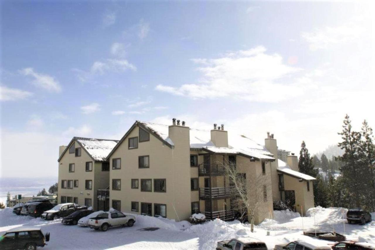 Tahoe Summit Village 3* Stateline
